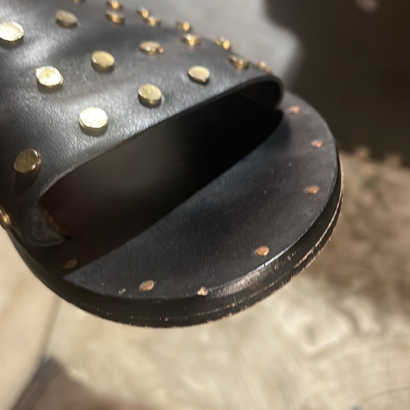 Beeks Lovebird Stud Sandals size 9 black - Picture 8 of 8